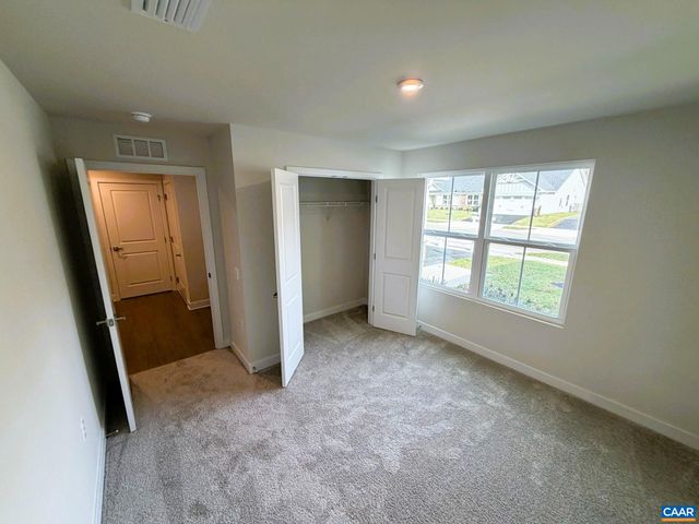 5130 LAZY BRANCH LN, Keswick, VA 22947