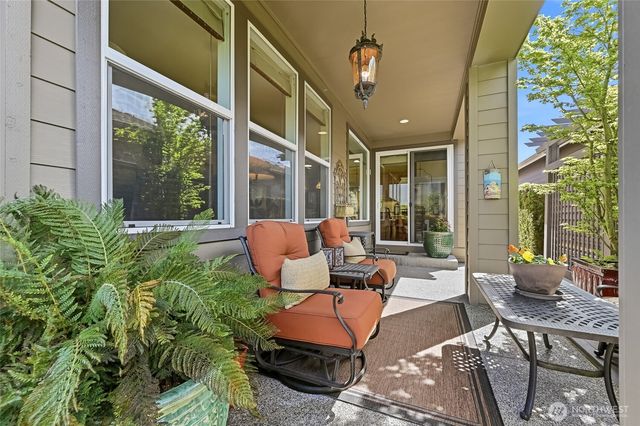 23018 NE 128th Place, Redmond, WA 98053