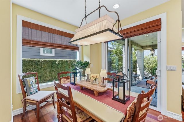 23018 NE 128th Place, Redmond, WA 98053
