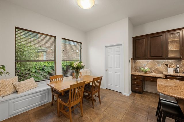 11704 Via Grande DR, Austin, TX 78739