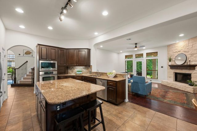 11704 Via Grande DR, Austin, TX 78739