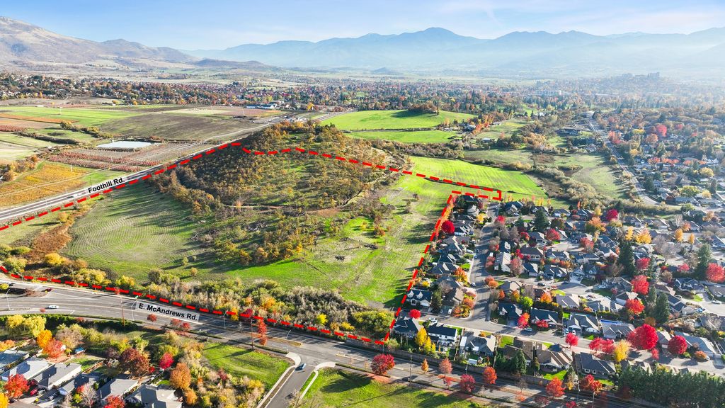 N Foothill Road 1500, Medford, OR 97504