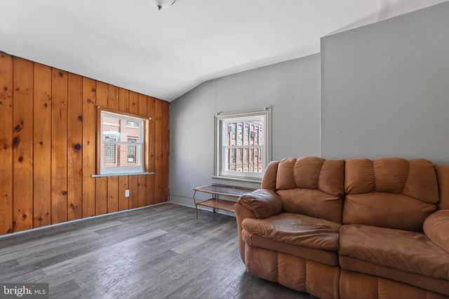 546 S 9TH ST, Reading, PA 19602