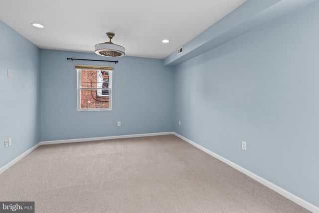 625 S CLINTON ST S, Baltimore, MD 21224