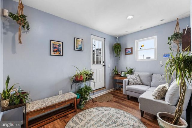 625 S CLINTON ST S, Baltimore, MD 21224