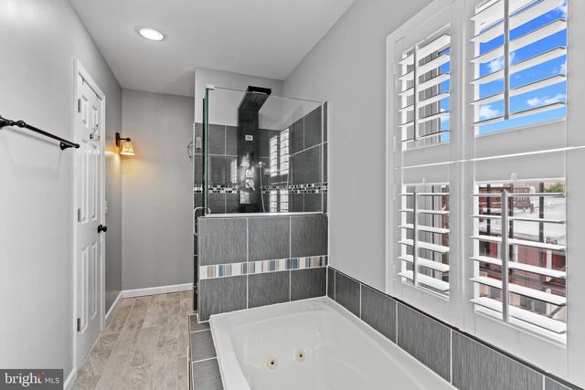625 S CLINTON ST S, Baltimore, MD 21224
