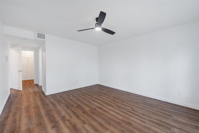 11703 N Perry Avenue, Houston, TX 77071