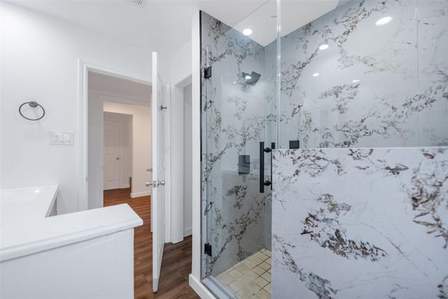 11703 N Perry Avenue, Houston, TX 77071