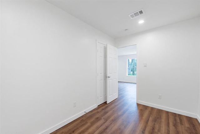 11703 N Perry Avenue, Houston, TX 77071