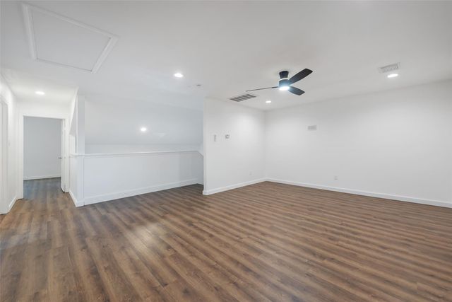 11703 N Perry Avenue, Houston, TX 77071