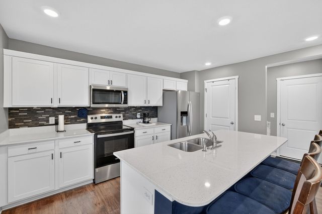 920 Cove Street SE, Bondurant, IA 50035