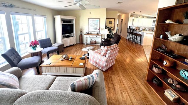 817 S GREEN CIRCLE, Venice, FL 34285