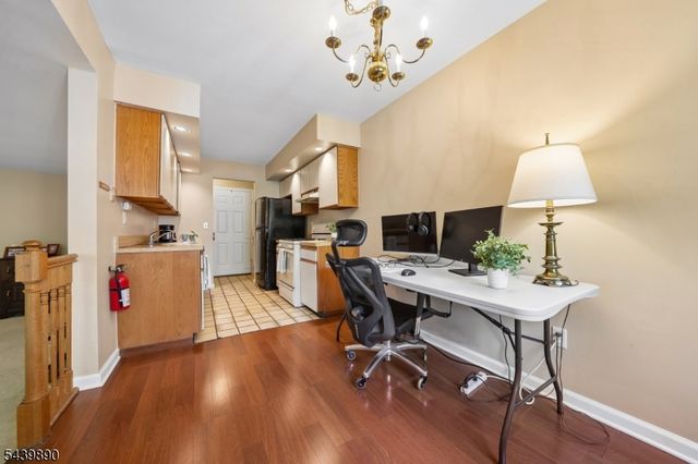 19 Kensington Rd 19H, Chatham Twp., NJ 07928