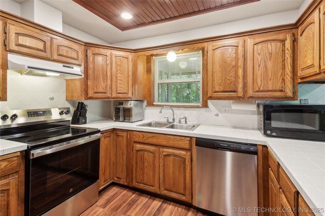 206 Alder Way, Tahlequah, OK 74464