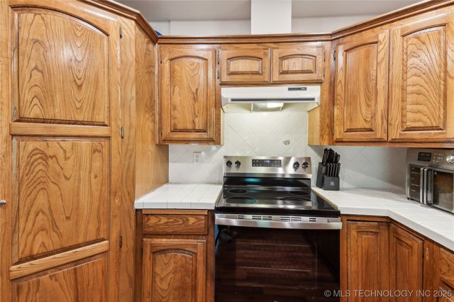 206 Alder Way, Tahlequah, OK 74464