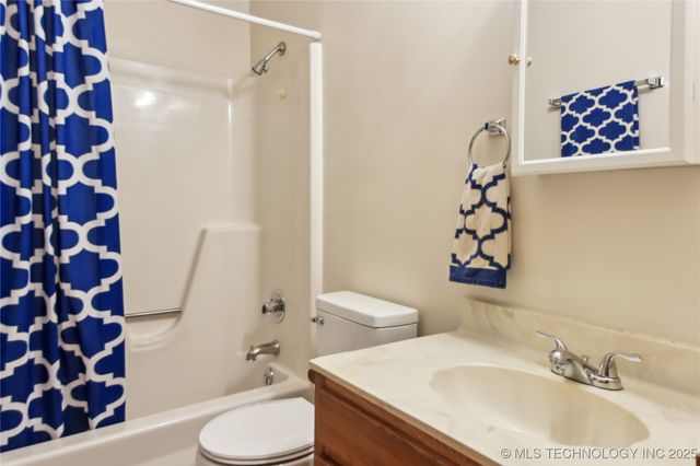 206 Alder Way, Tahlequah, OK 74464