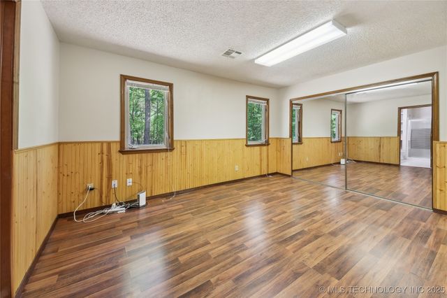 206 Alder Way, Tahlequah, OK 74464