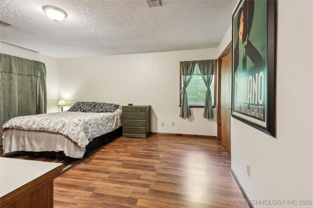 206 Alder Way, Tahlequah, OK 74464