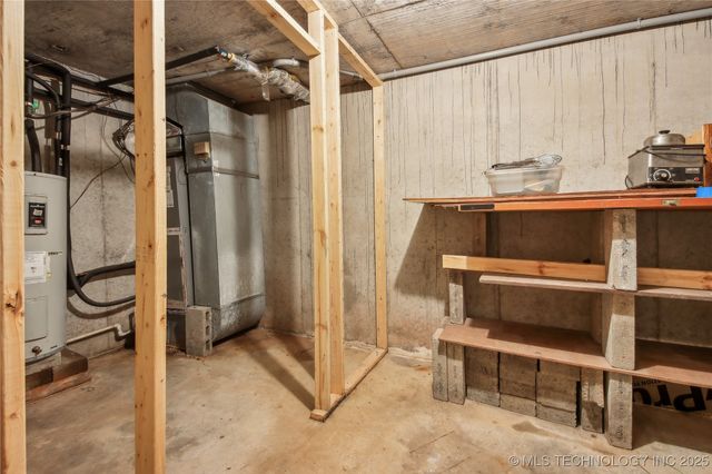 206 Alder Way, Tahlequah, OK 74464