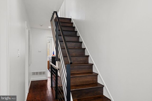 311 PEMBERTON ST, Philadelphia, PA 19147