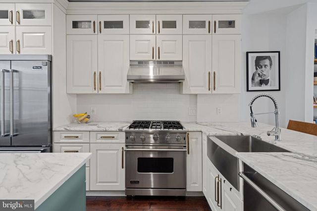 311 PEMBERTON ST, Philadelphia, PA 19147
