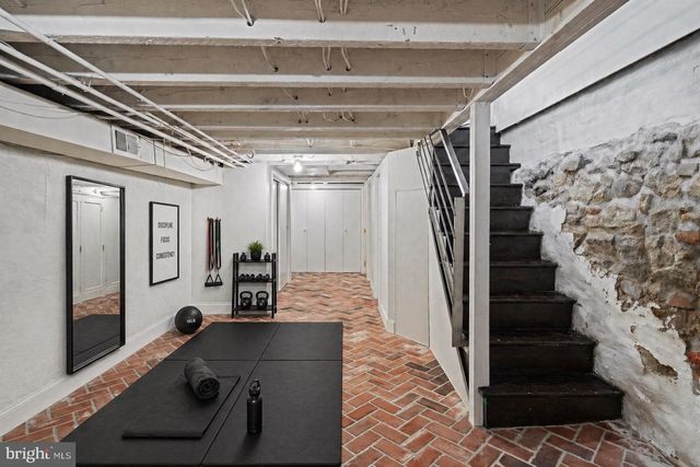311 PEMBERTON ST, Philadelphia, PA 19147