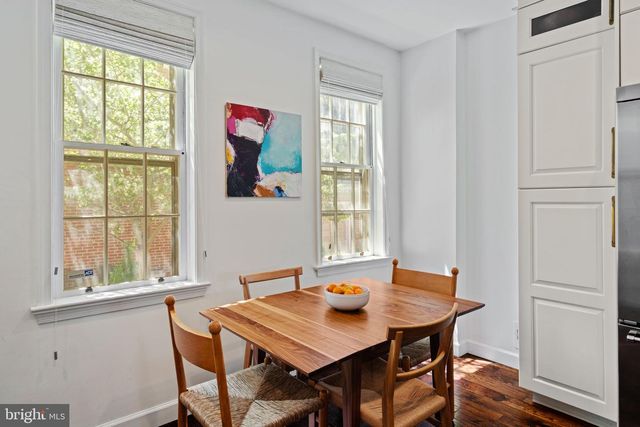 311 PEMBERTON ST, Philadelphia, PA 19147