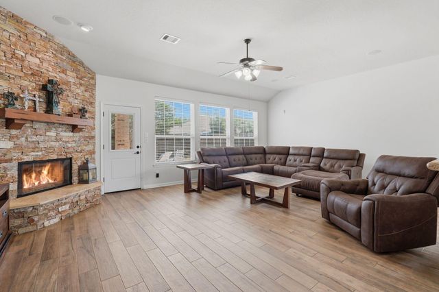 12322 Scherer Woods Court, Tomball, TX 77377