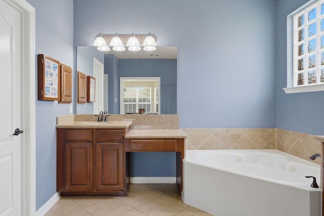 12322 Scherer Woods Court, Tomball, TX 77377