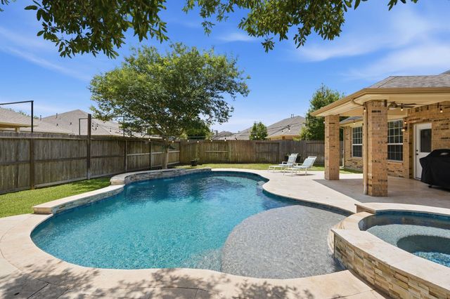 12322 Scherer Woods Court, Tomball, TX 77377
