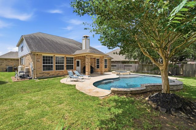 12322 Scherer Woods Court, Tomball, TX 77377