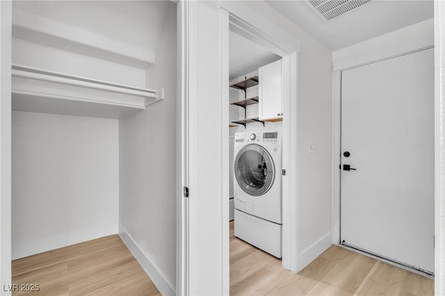 7749 Curiosity Avenue, Las Vegas, NV 89131