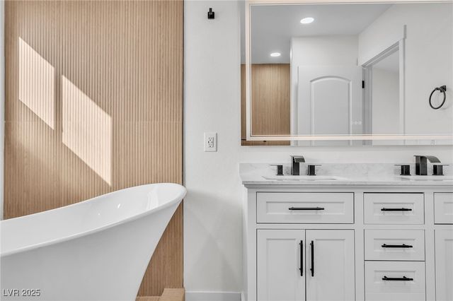 7749 Curiosity Avenue, Las Vegas, NV 89131