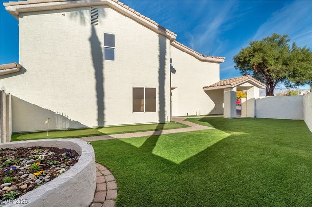 7749 Curiosity Avenue, Las Vegas, NV 89131