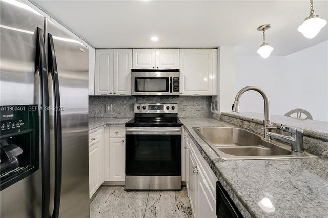 1900 Sunset Harbour Dr 1806, Miami Beach, FL 33139