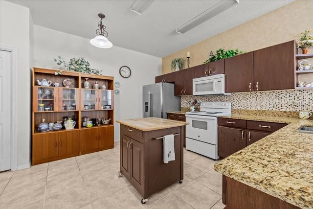 30115 EMMETTS COURT, Wesley Chapel, FL 33543