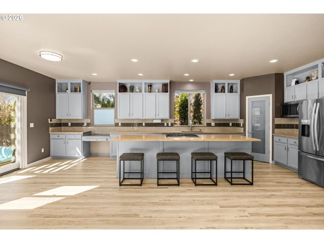 2007 Sw 194TH Pl, Beaverton, OR 97003