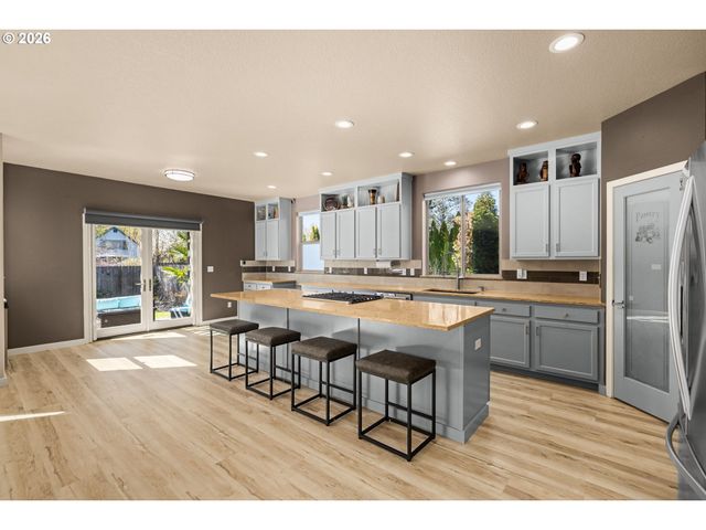 2007 Sw 194TH Pl, Beaverton, OR 97003