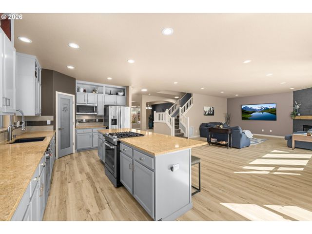 2007 Sw 194TH Pl, Beaverton, OR 97003