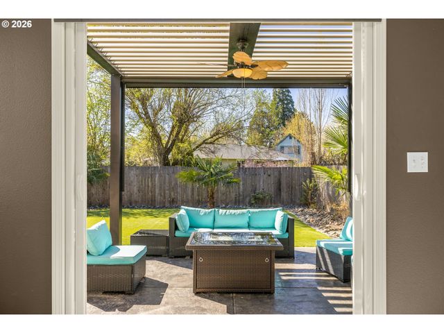 2007 Sw 194TH Pl, Beaverton, OR 97003