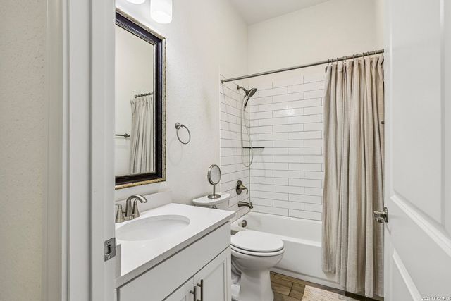 22826 Rio Salado, San Antonio, TX 78261