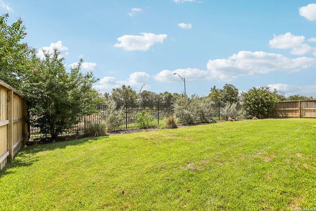 22826 Rio Salado, San Antonio, TX 78261