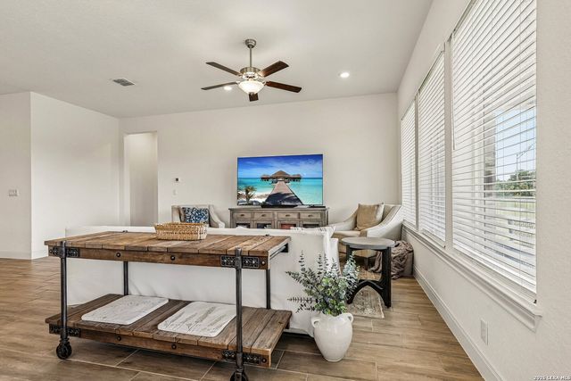 22826 Rio Salado, San Antonio, TX 78261
