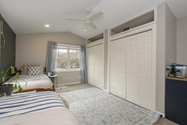 W301S3618 Snowdon DRIVE, Waukesha, WI 53189