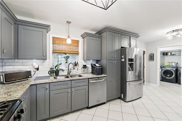 206 Cameron Court, Acworth, GA 30102