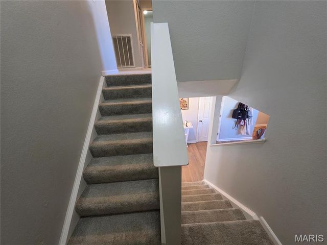 2040 Reserve Walk Way, Belleville, IL 62220