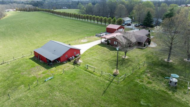 77 Deerfield Lane, Dunnville, KY 42528
