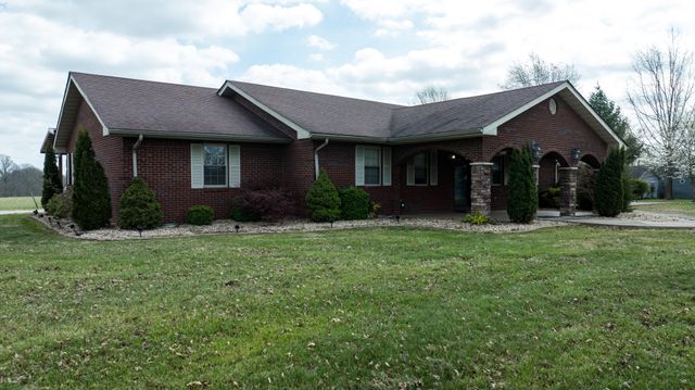 77 Deerfield Lane, Dunnville, KY 42528