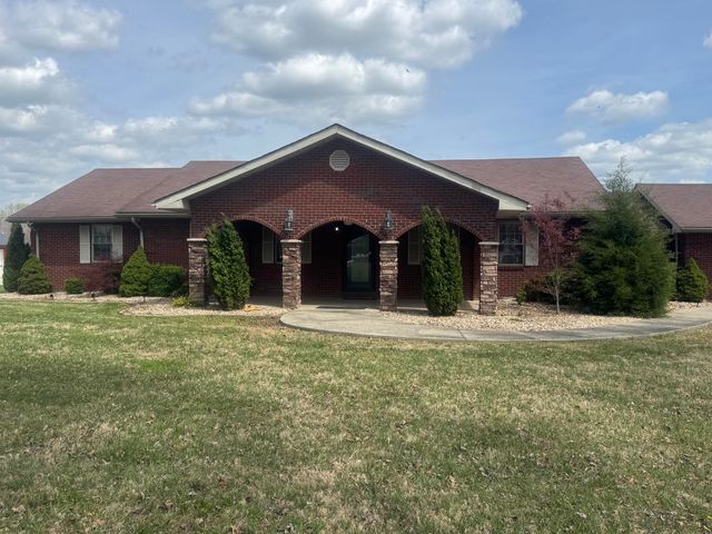 77 Deerfield Lane, Dunnville, KY 42528