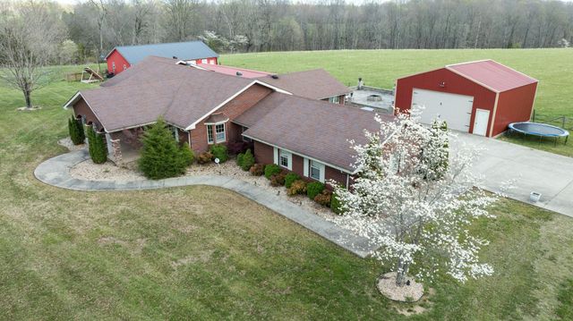 77 Deerfield Lane, Dunnville, KY 42528